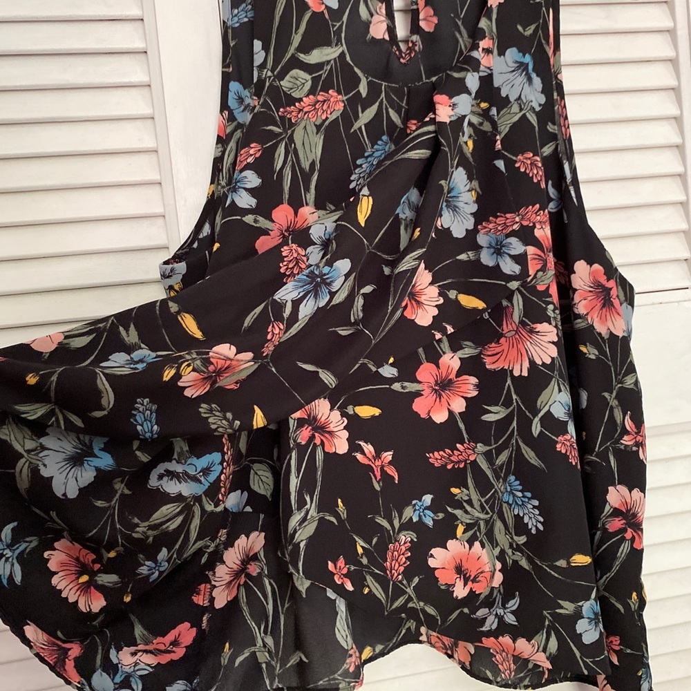 Belle Sky flowing high low top